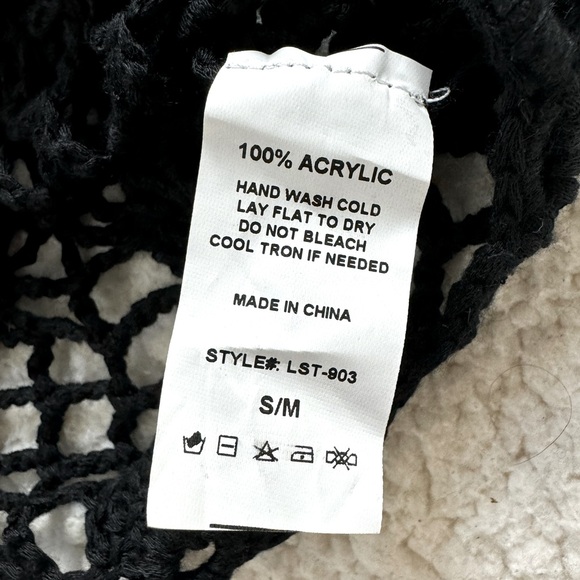 Fashion Nova Crochet Gypsy Hippie Top Off Shoulder Ruffle S/M Open Knit Festival - Picture 4 of 12